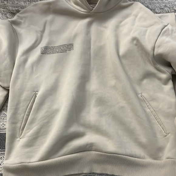 Pangaia - Picture 9 of 9